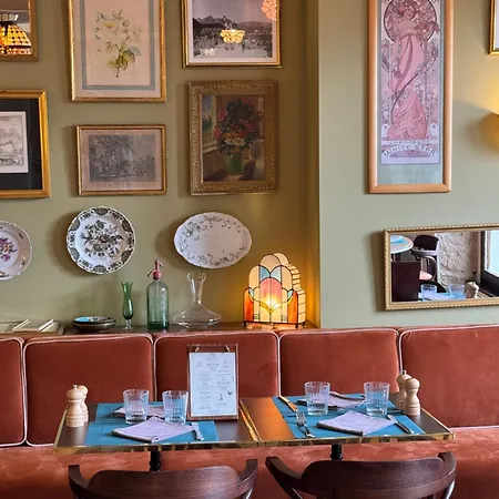 De L'etoile La Rippe